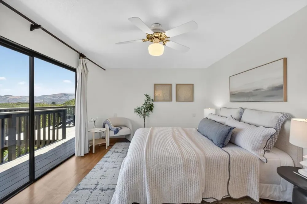 25955 Colt Lane Carmel Valley, CA 93924