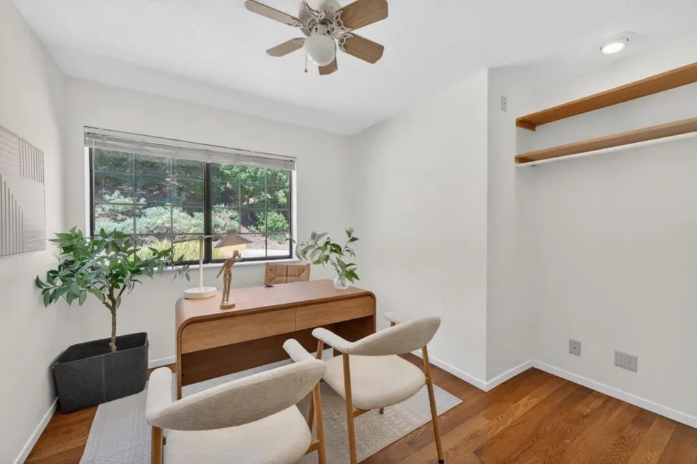 25955 Colt Lane Carmel Valley, CA 93924