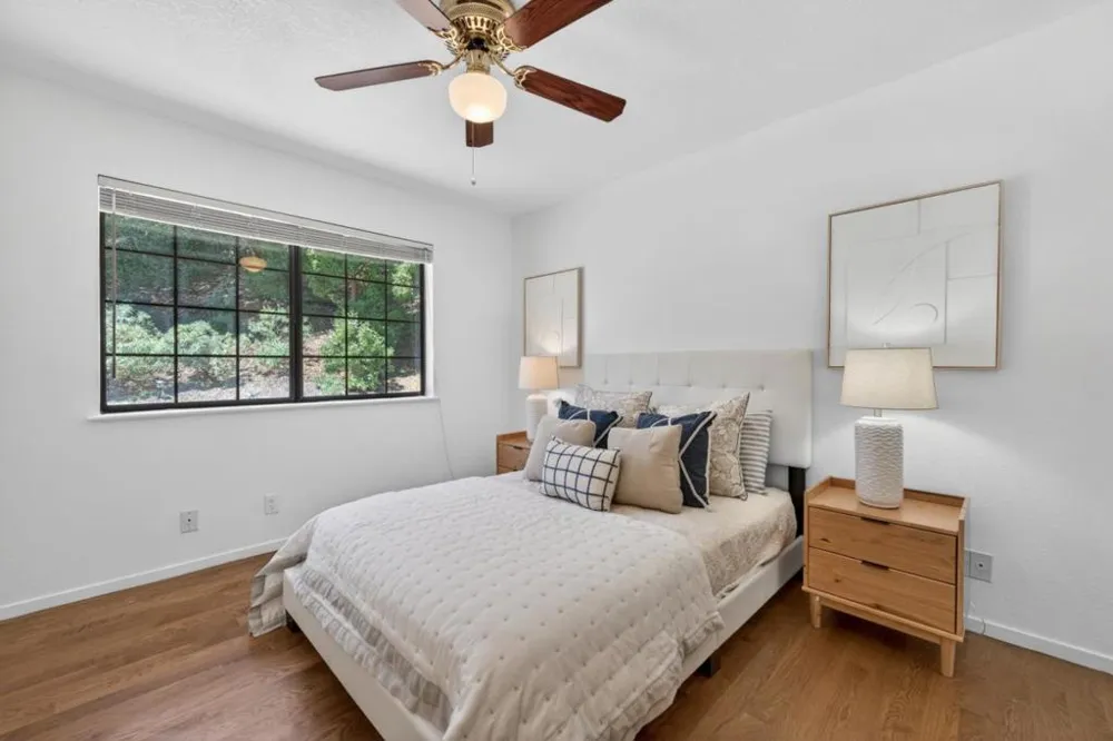 25955 Colt Lane Carmel Valley, CA 93924