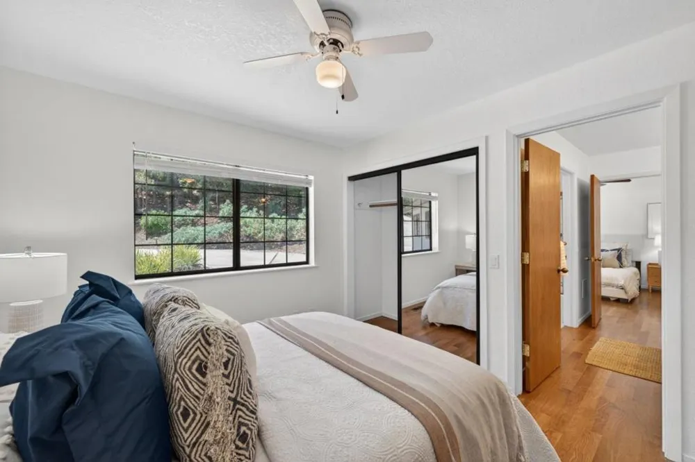 25955 Colt Lane Carmel Valley, CA 93924