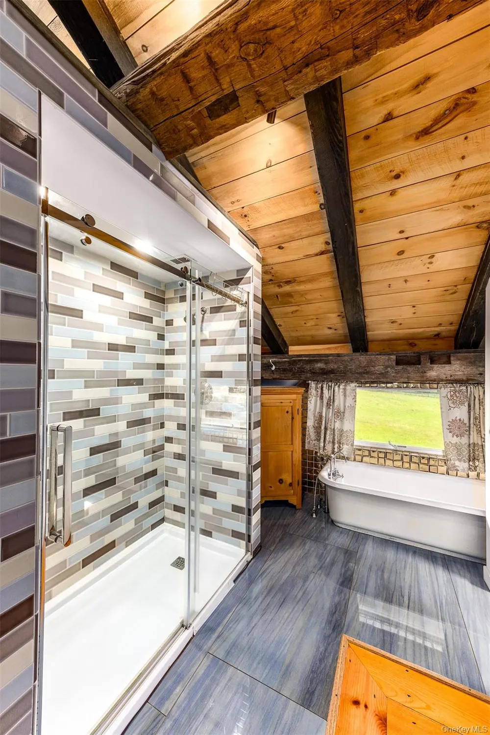 5 Downer Lane Woodstock, NY 12498