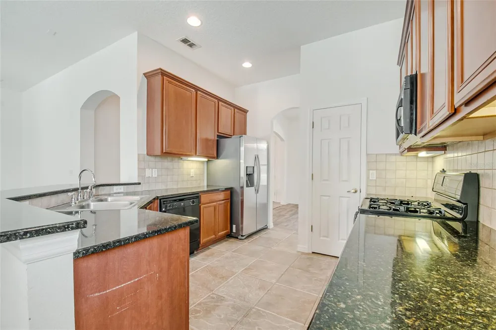 7407 DEVEREAUX STREET Reunion, FL 34747