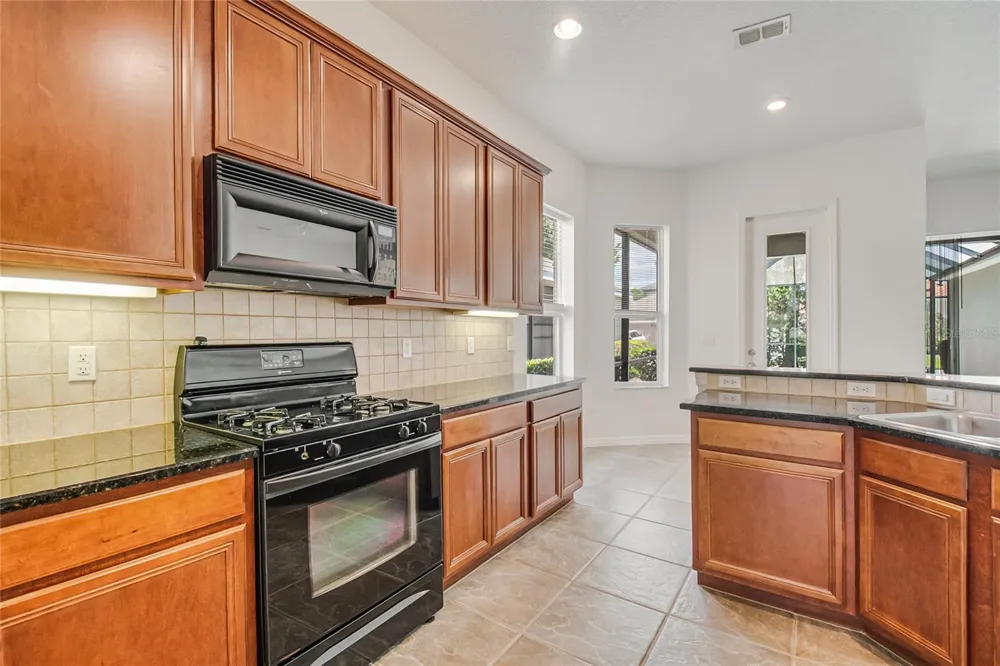 7407 DEVEREAUX STREET Reunion, FL 34747