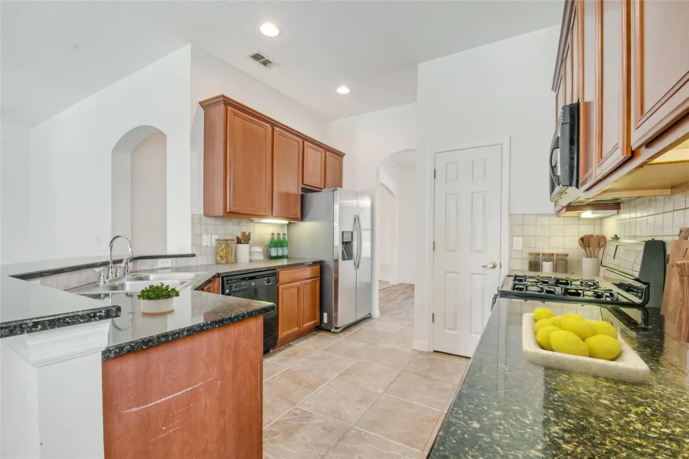 7407 DEVEREAUX STREET Reunion, FL 34747