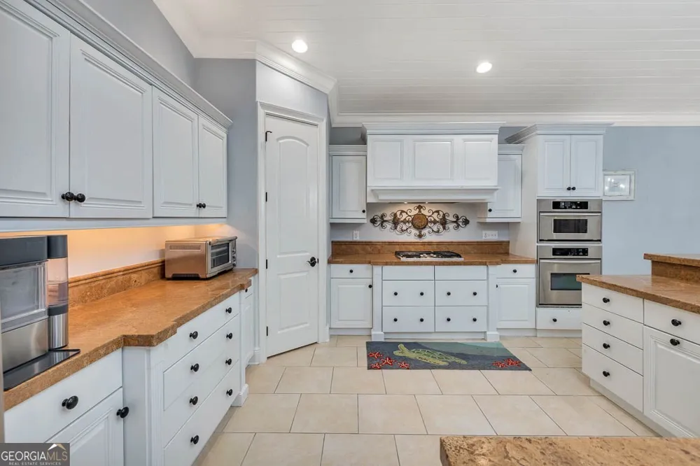 1288 Old Cane Mill DR SE Darien, GA 31305