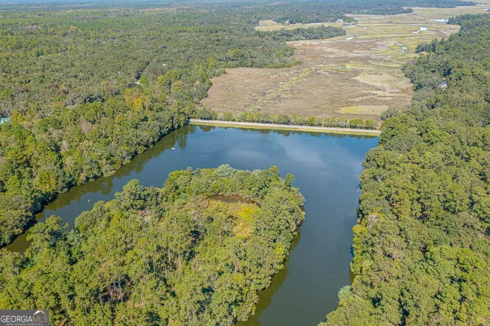 1288 Old Cane Mill DR SE Darien, GA 31305