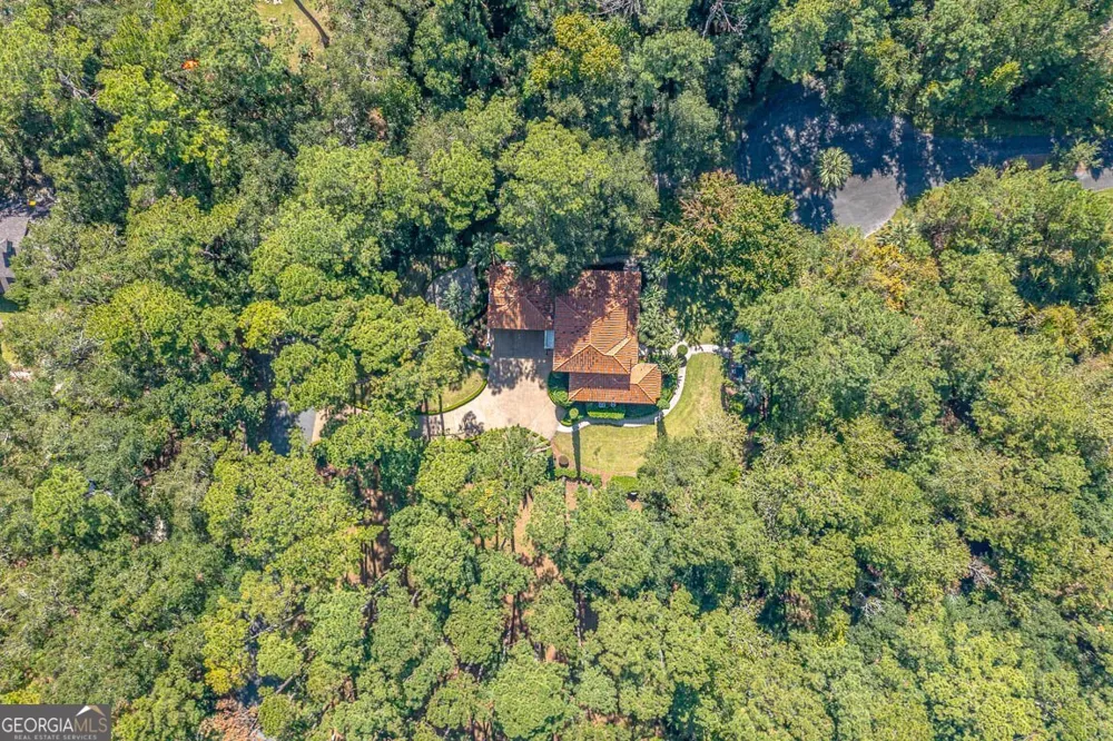 1288 Old Cane Mill DR SE Darien, GA 31305