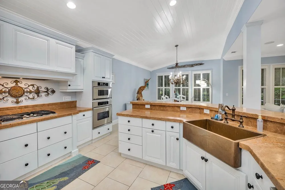 1288 Old Cane Mill DR SE Darien, GA 31305