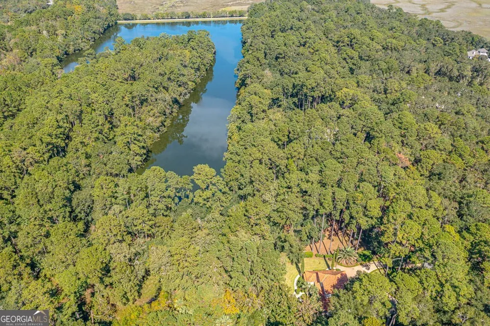 1288 Old Cane Mill DR SE Darien, GA 31305