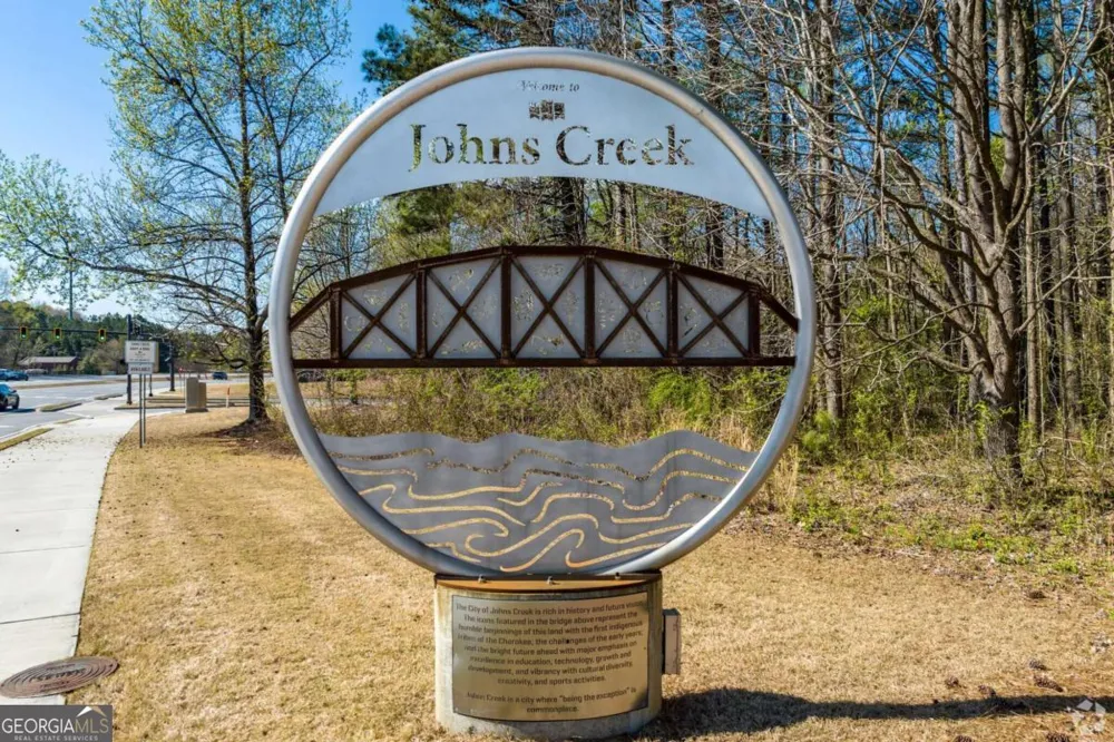 5505 Hampstead WAY Johns Creek, GA 30097