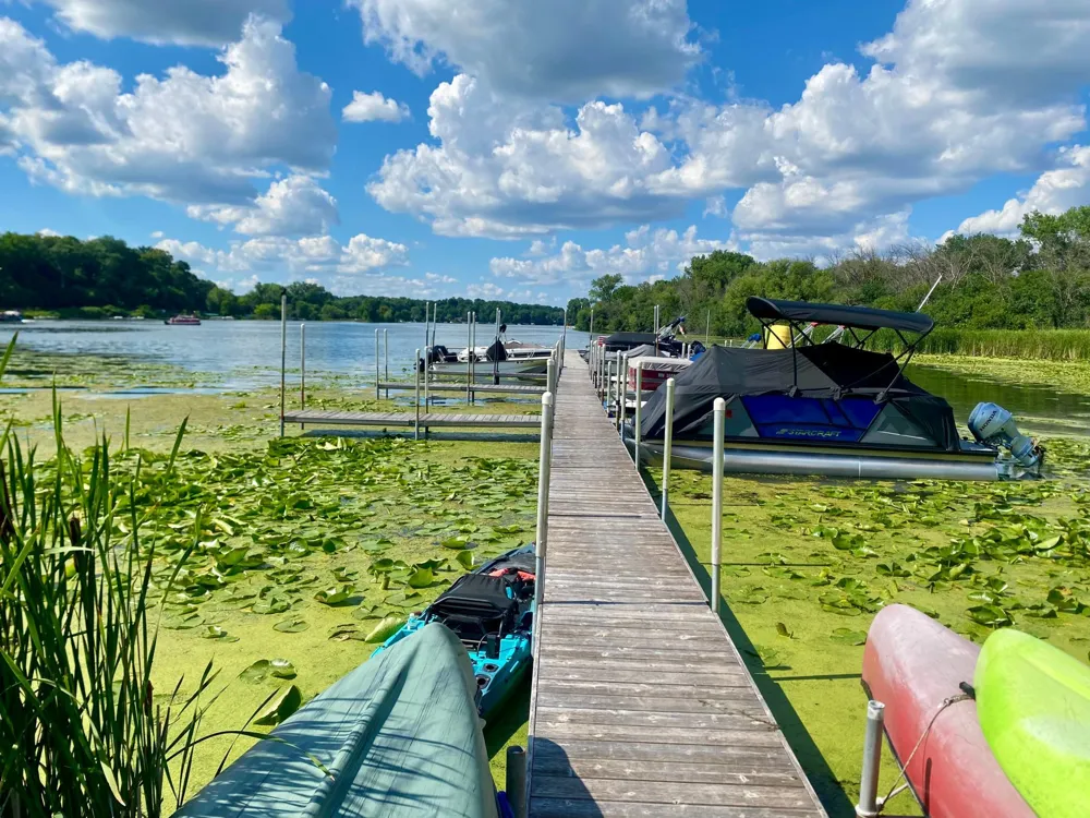 1304 W Medicine Lake Drive #308 Plymouth, MN 55441