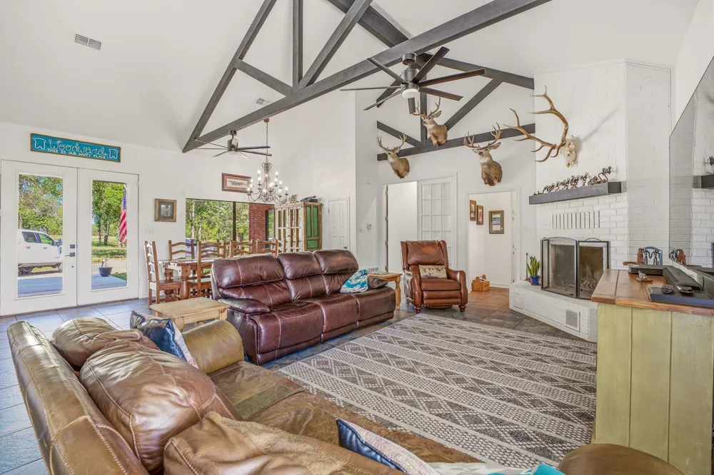 1015 County Road 134 Stephenville, TX 76401