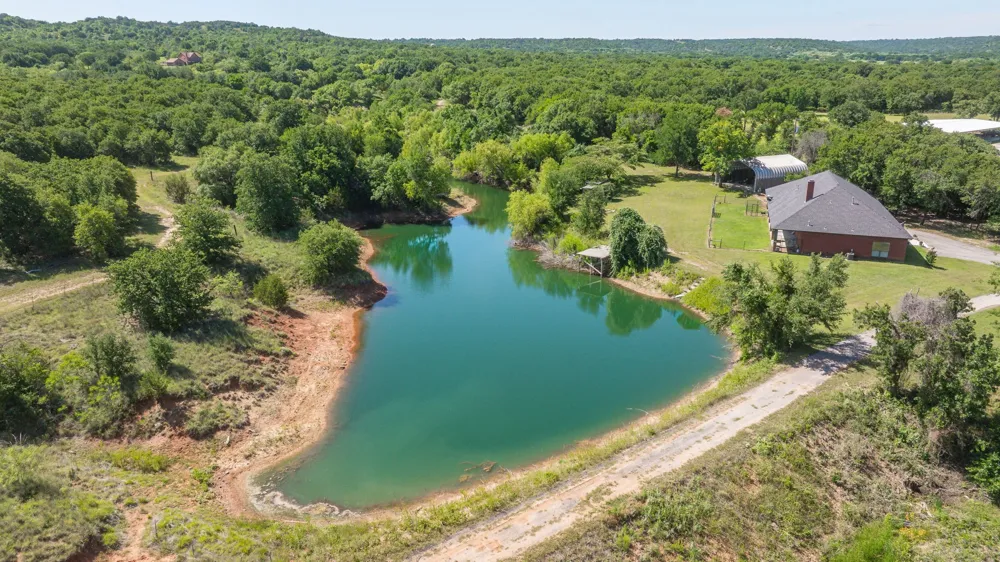 1015 County Road 134 Stephenville, TX 76401