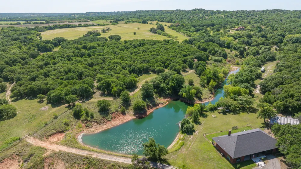 1015 County Road 134 Stephenville, TX 76401