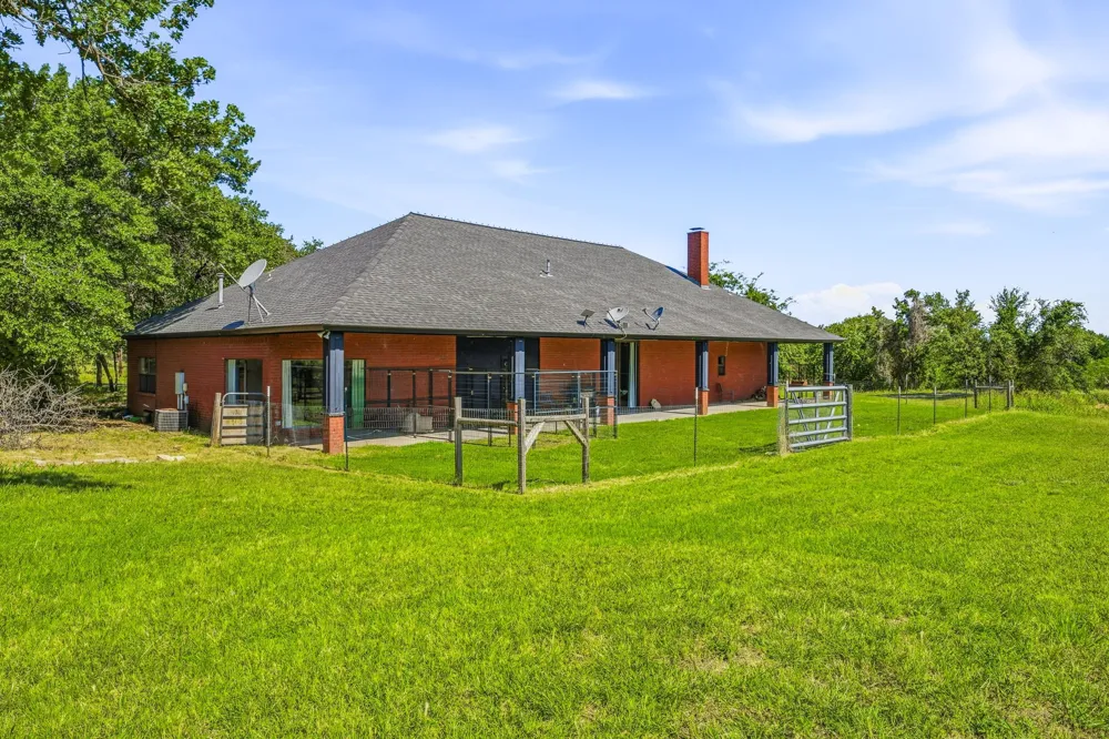 1015 County Road 134 Stephenville, TX 76401