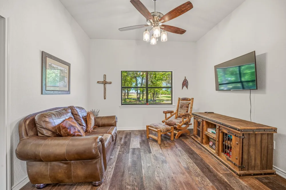1015 County Road 134 Stephenville, TX 76401