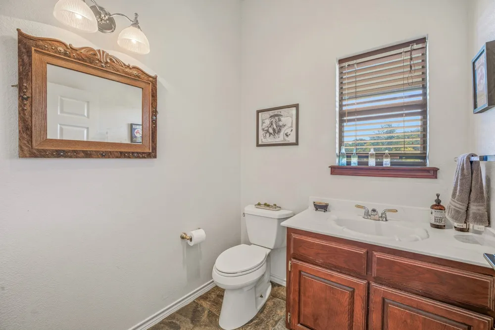 1015 County Road 134 Stephenville, TX 76401