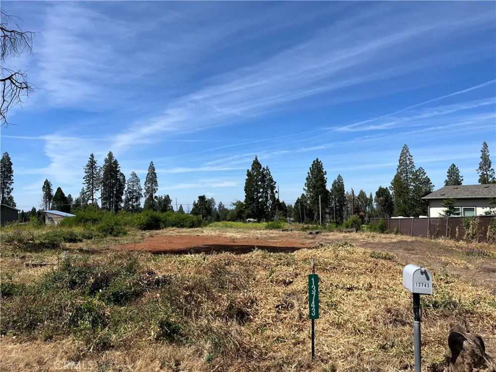 13743 Eureka Drive