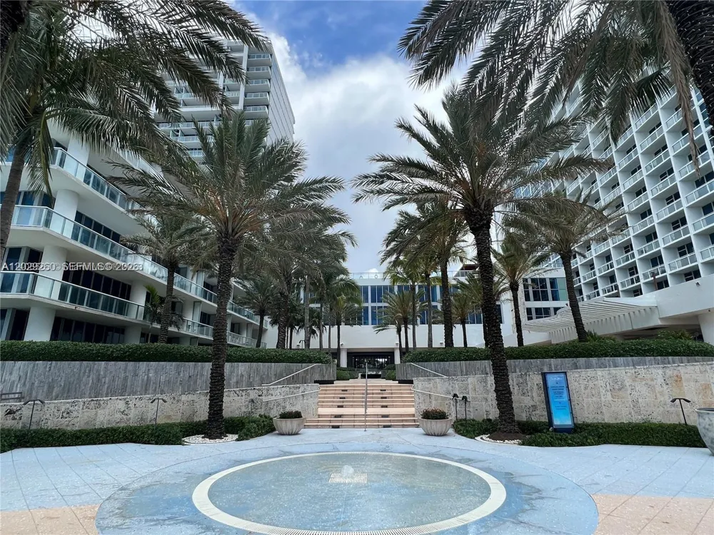 6799 Collins Ave #1501 Miami Beach, FL 33141