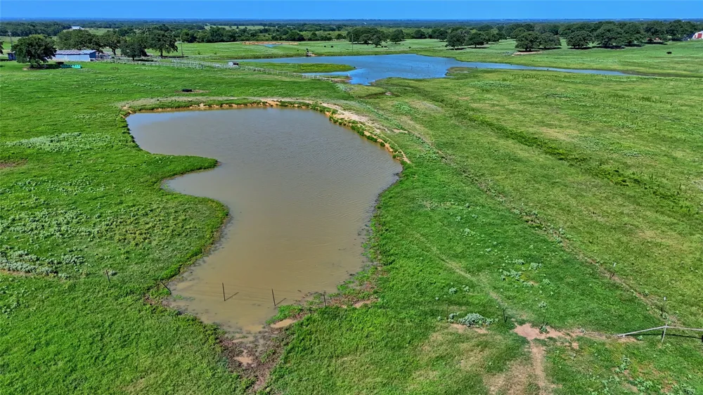 8752 Fm 1749 Sunset, TX 76270