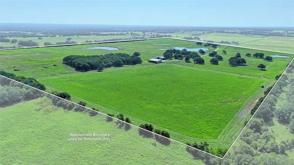 8752 Fm 1749 Sunset, TX 76270