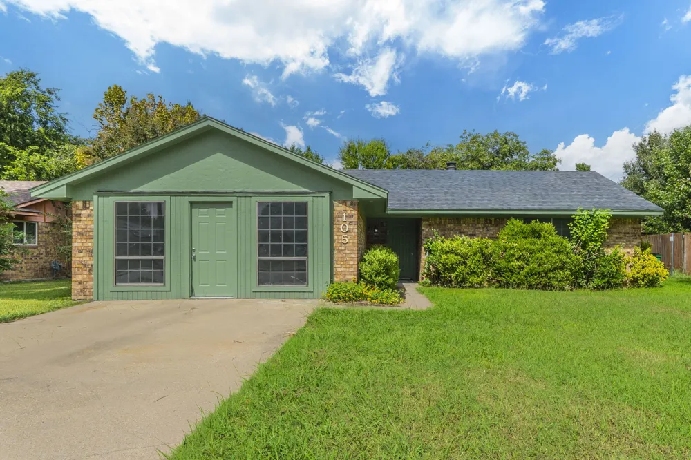 105 Briar Lane
