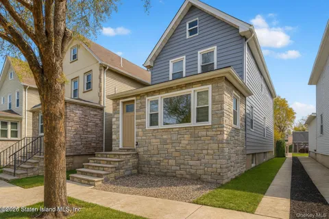 13 Laforge Ave