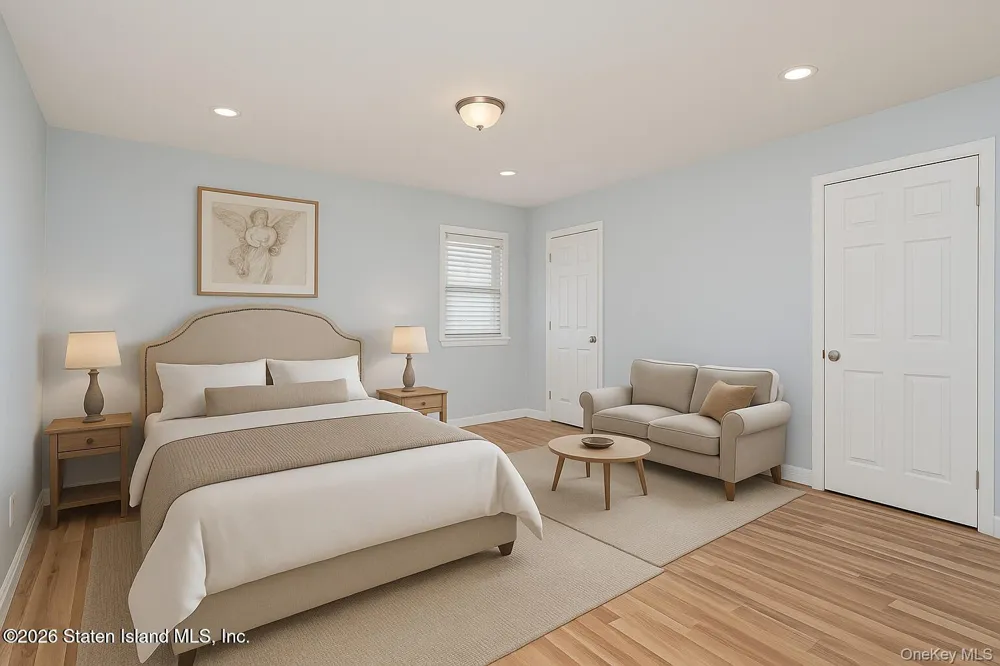 13 Laforge Ave Staten Island, NY 10302