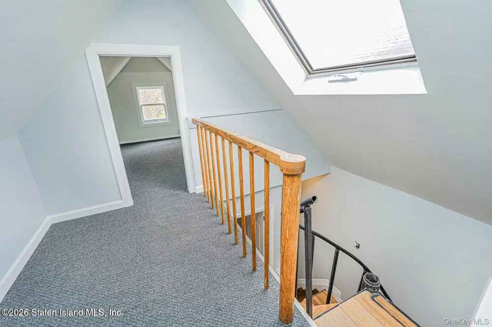 13 Laforge Ave Staten Island, NY 10302