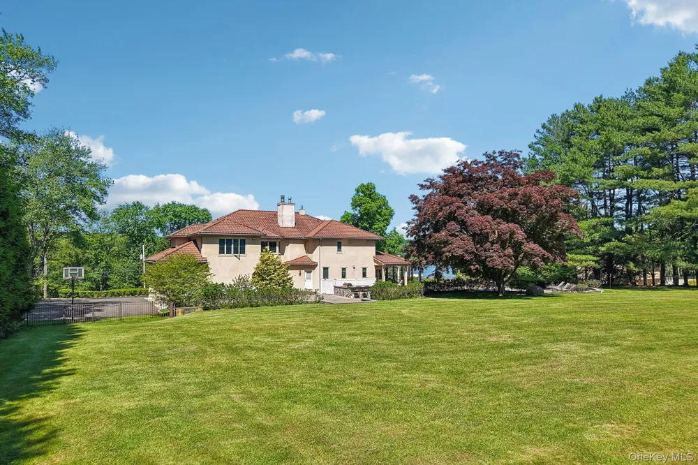 250 Old Mill Road West Nyack, NY 10994