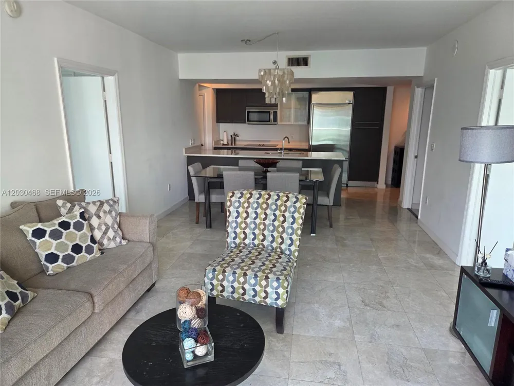 500 Brickell Ave #3105 Miami, FL 33131