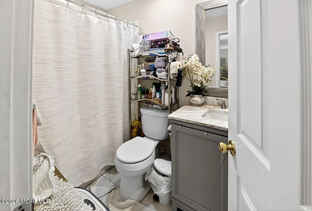 445 S Poplar Avenue Galloway, NJ 08205