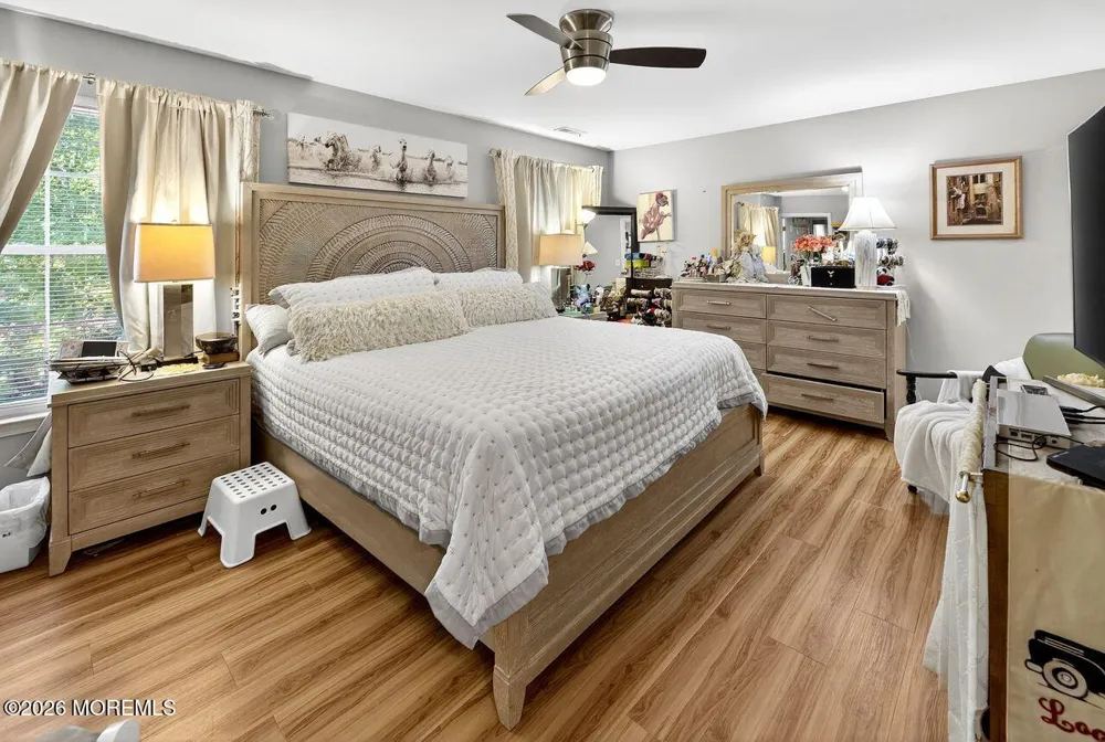 445 S Poplar Avenue Galloway, NJ 08205