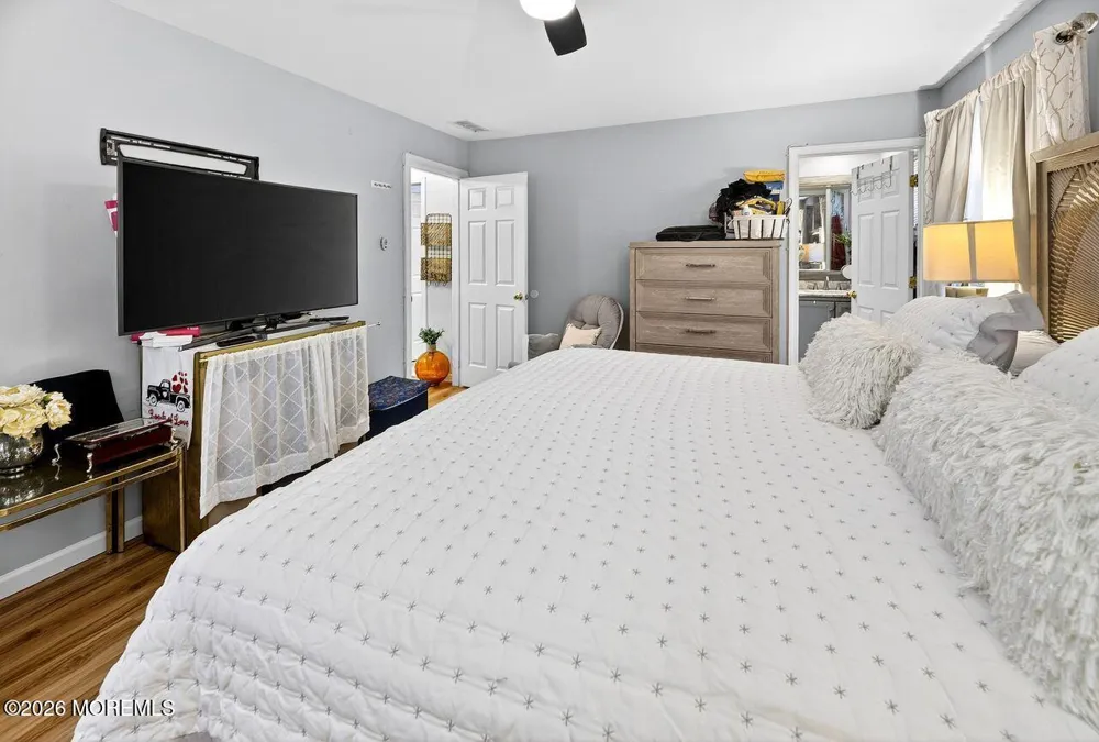 445 S Poplar Avenue Galloway, NJ 08205