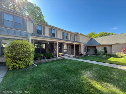 31621 Green Meadow Lane