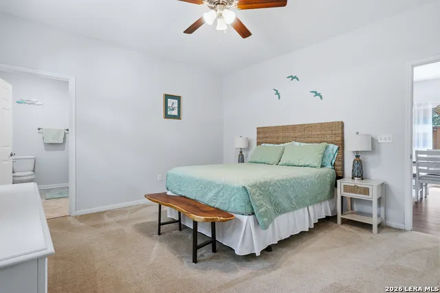 1906 PICTON LN Rockport, TX 78382