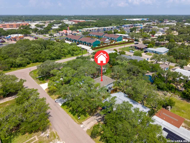 1906 PICTON LN Rockport, TX 78382