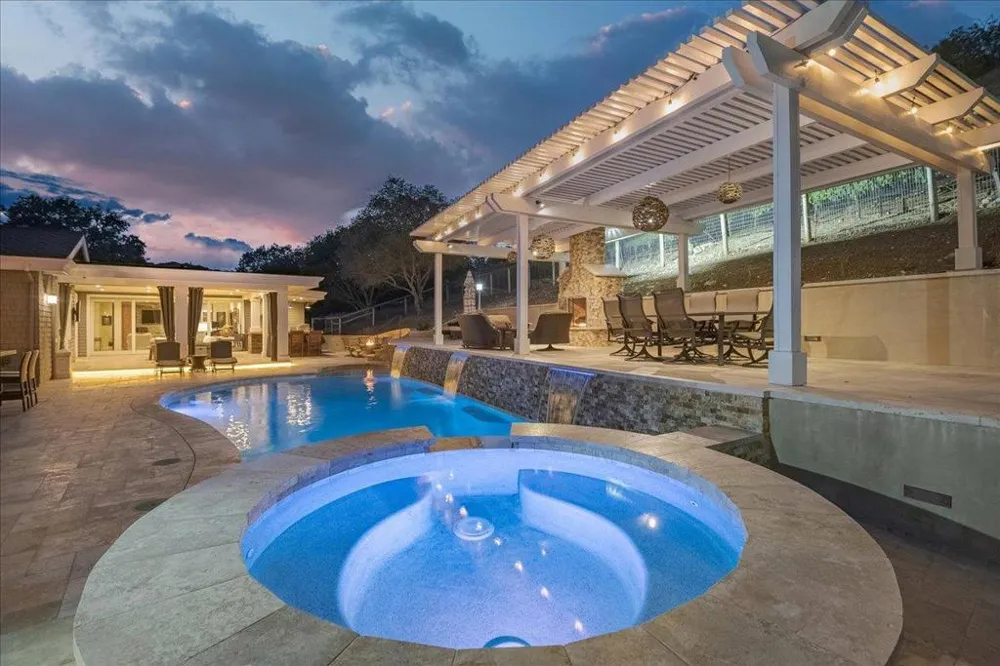 14411 Shannon Road Los Gatos, CA 95032