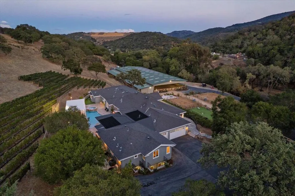 14411 Shannon Road Los Gatos, CA 95032