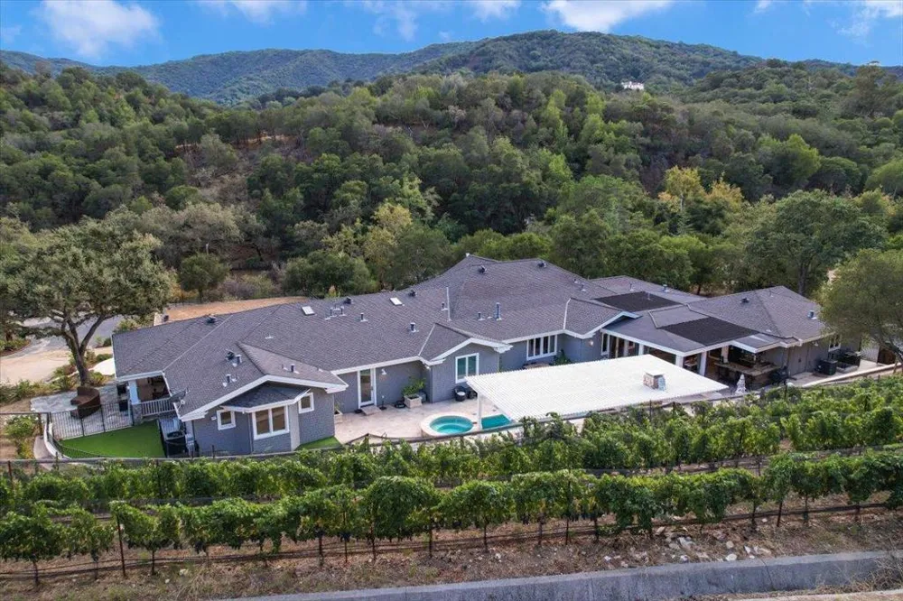 14411 Shannon Road Los Gatos, CA 95032
