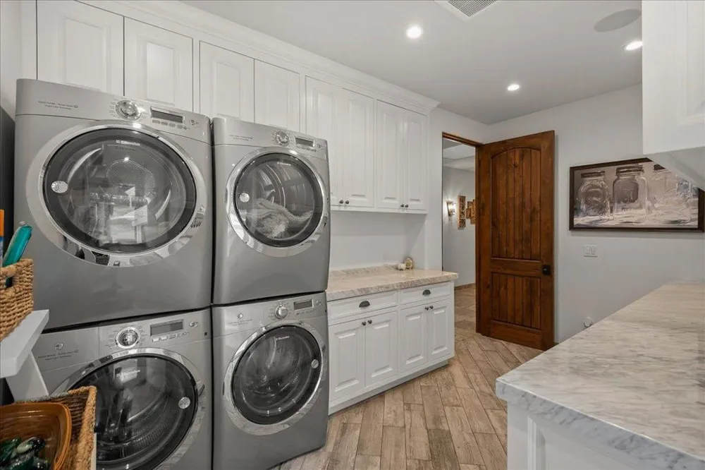 14411 Shannon Road Los Gatos, CA 95032