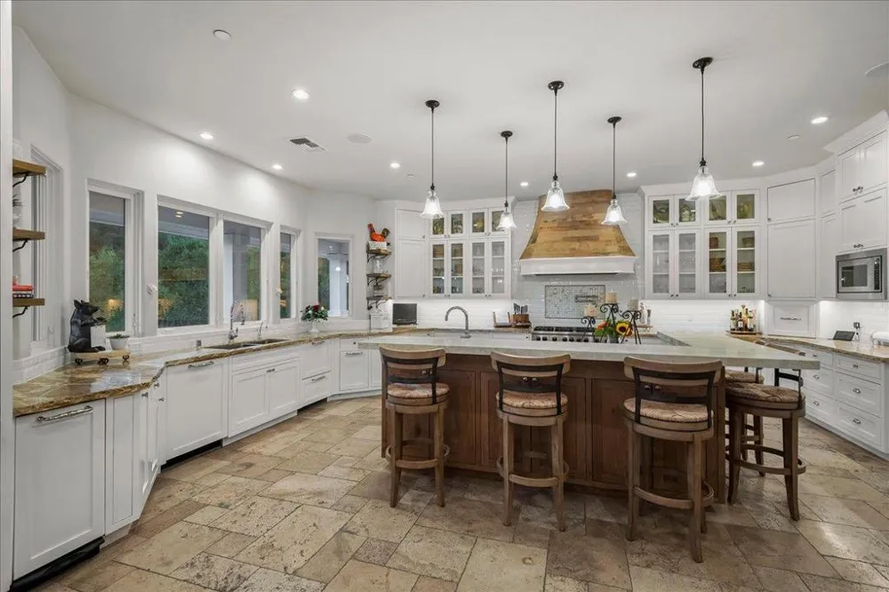 14411 Shannon Road Los Gatos, CA 95032