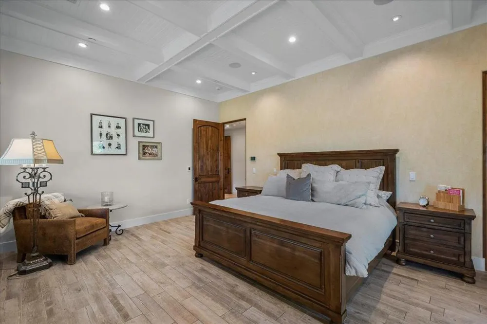 14411 Shannon Road Los Gatos, CA 95032