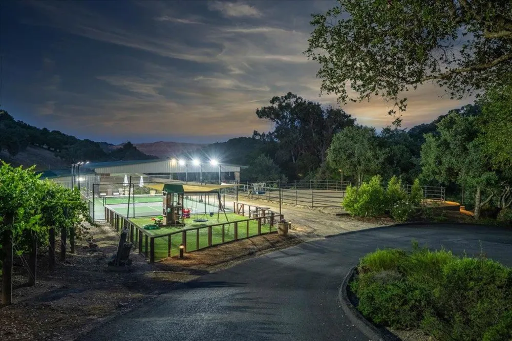 14411 Shannon Road Los Gatos, CA 95032