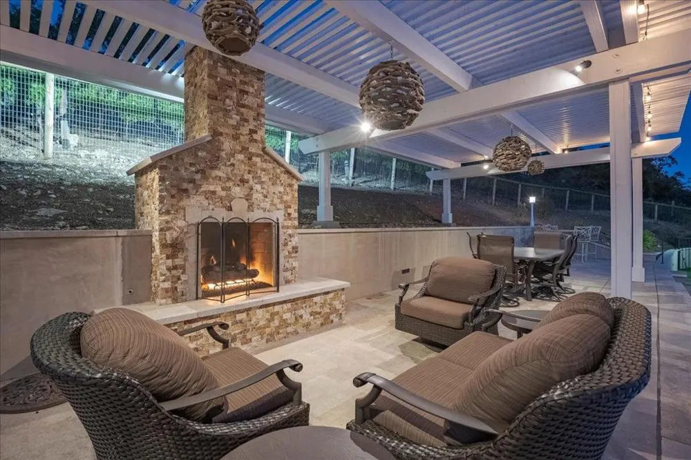 14411 Shannon Road Los Gatos, CA 95032
