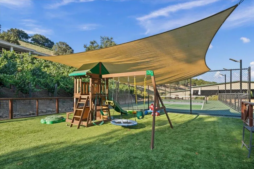 14411 Shannon Road Los Gatos, CA 95032