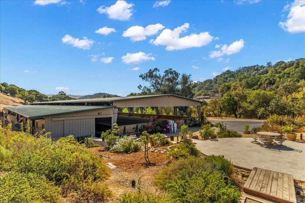 14411 Shannon Road Los Gatos, CA 95032