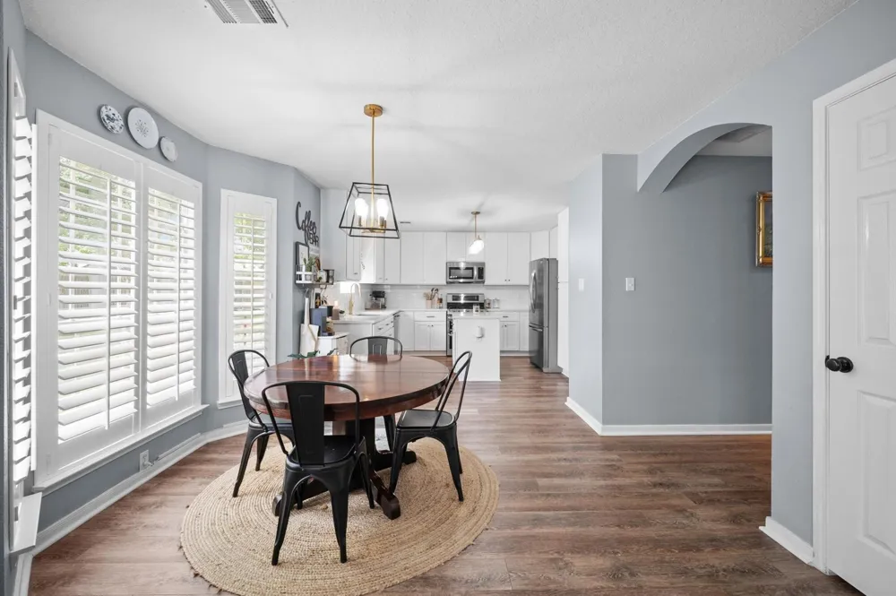 11906 Helene Court Pinehurst, TX 77362