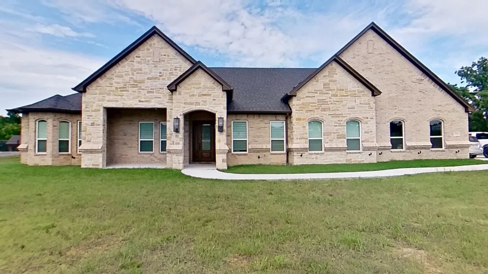 3248 Cardinal Road Reno, TX 76020