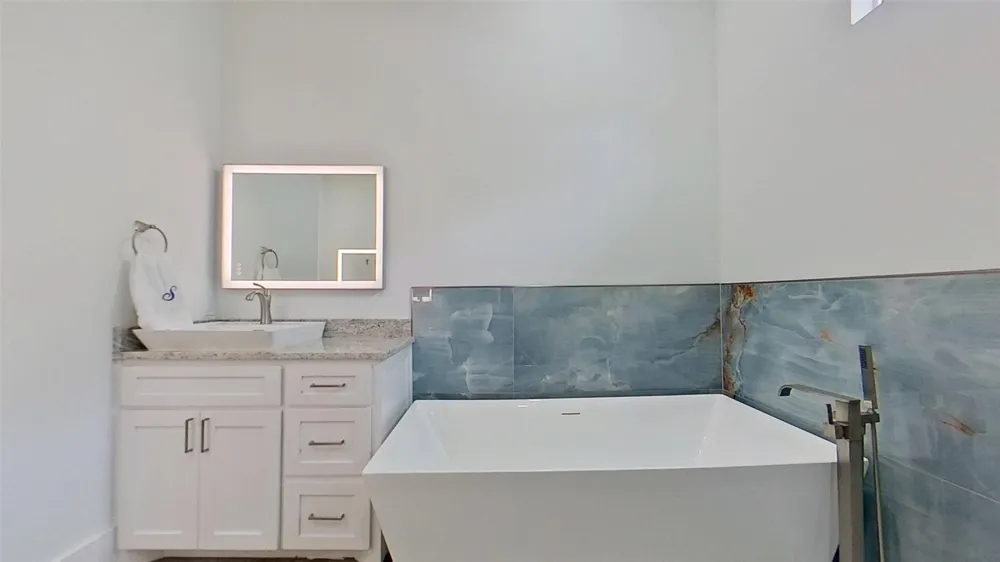 3248 Cardinal Road Reno, TX 76020
